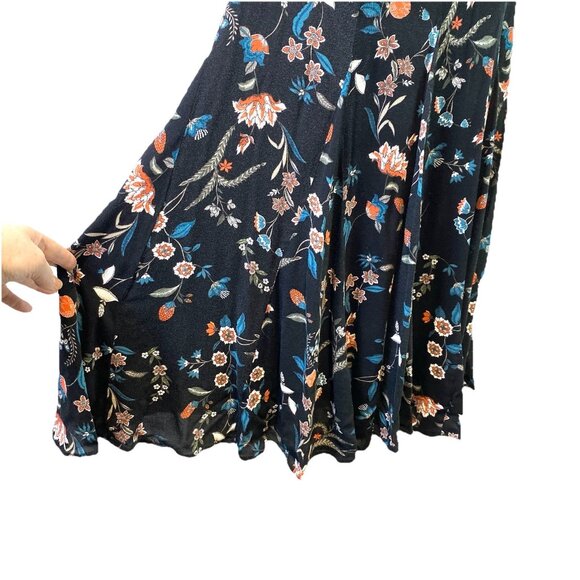 Torrid Womens Dress Black Floral Swing Keyhole Neckline Whimsigoth Boho Sz 0X - Picture 2 of 9